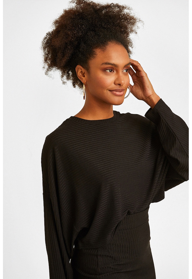 Pulover lejer cu maneci cazute - Negru