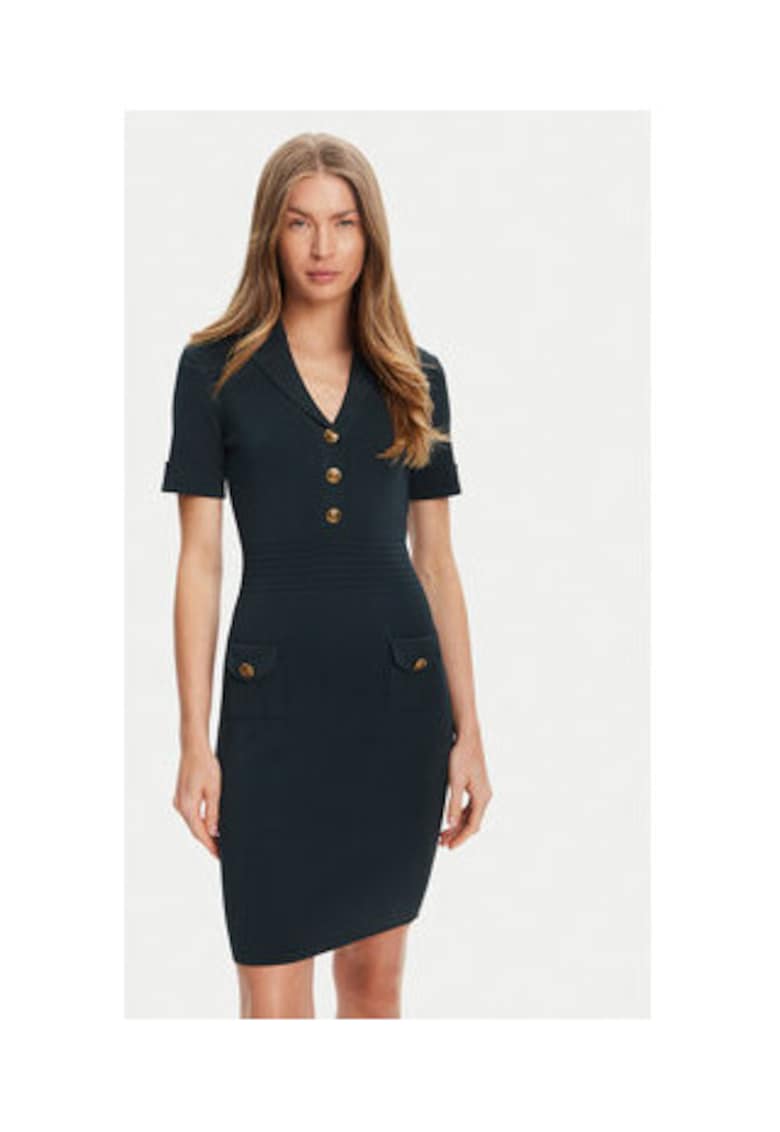 Rochie din tricot cu nasturi decorativi