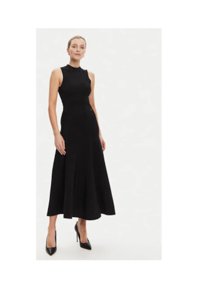 Rochie midi evazata - fara maneci cu decolteu la baza gatului