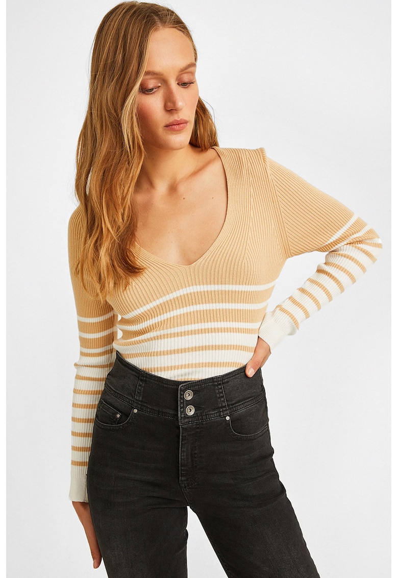 Pulover striat slim fit cu model in dungi - Alb/Bej