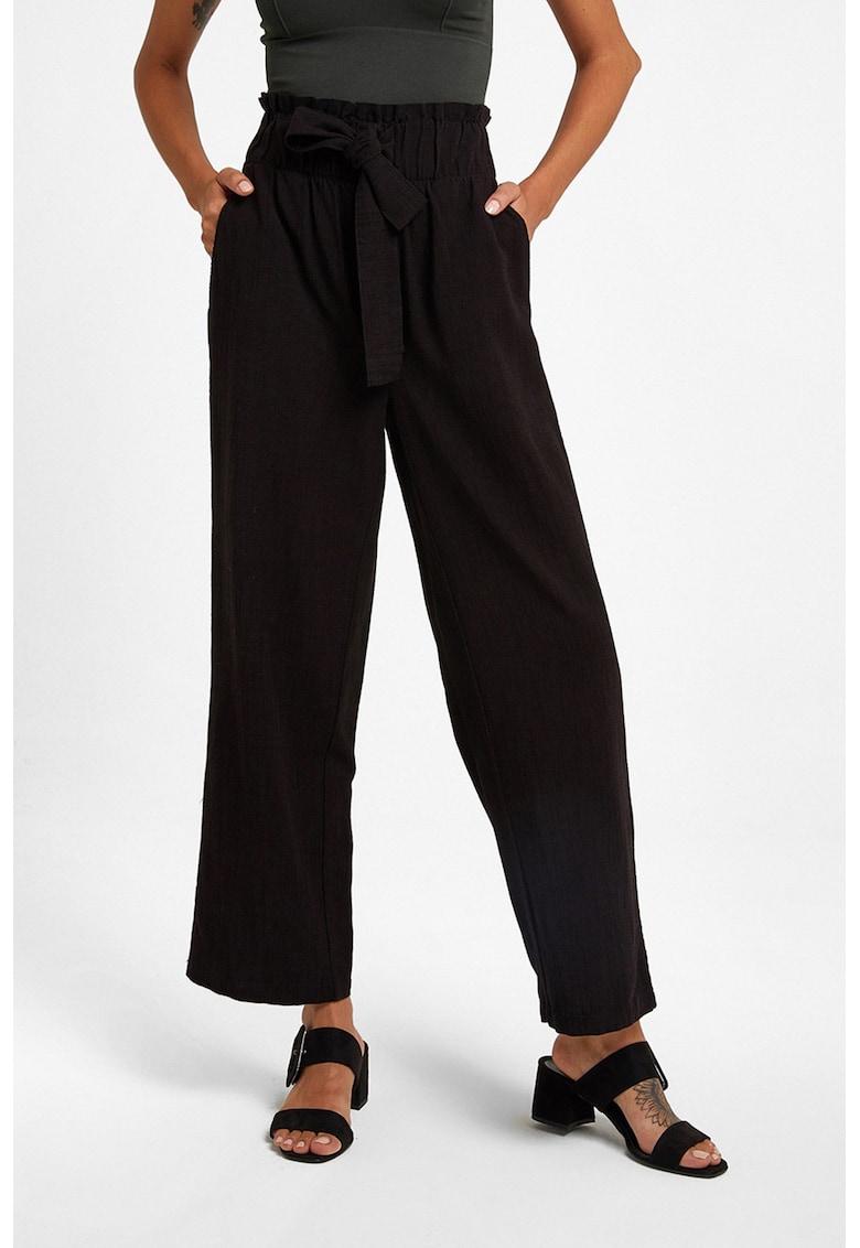 Pantaloni crop cu buzunare laterale - Negru