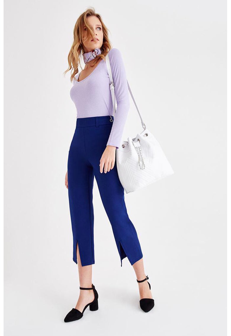 Pantaloni crop cu slituri la terminatie - Albastru royal