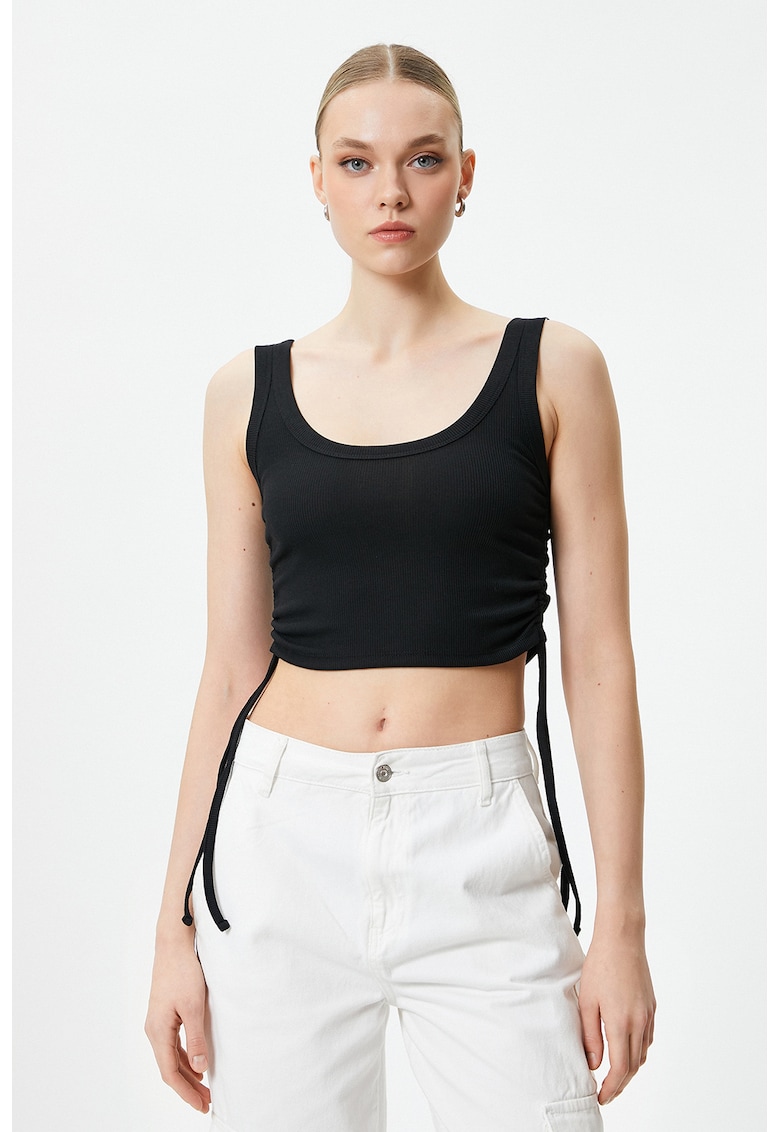 Top crop cu striatii si snururi laterale - Negru