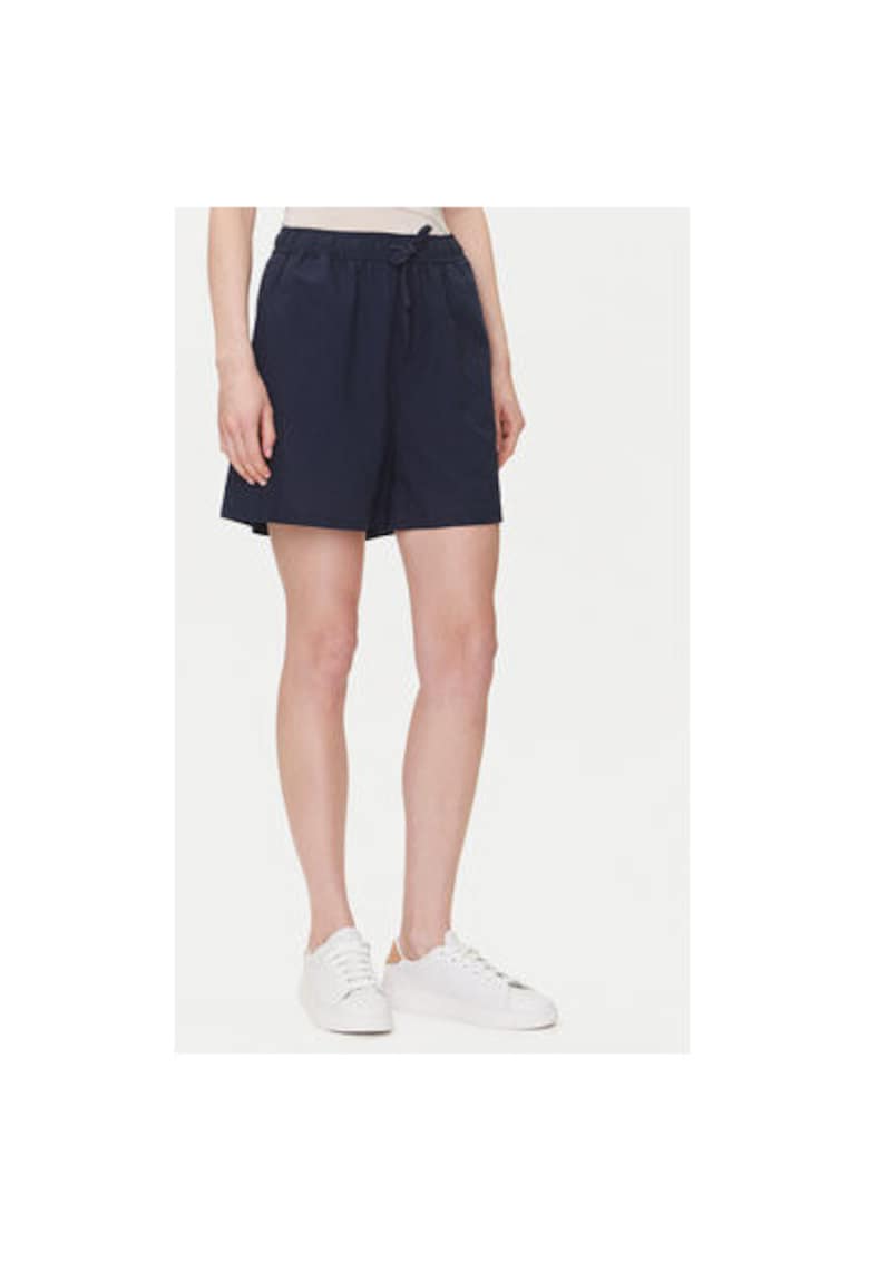 dama  10165847 - Bleumarin