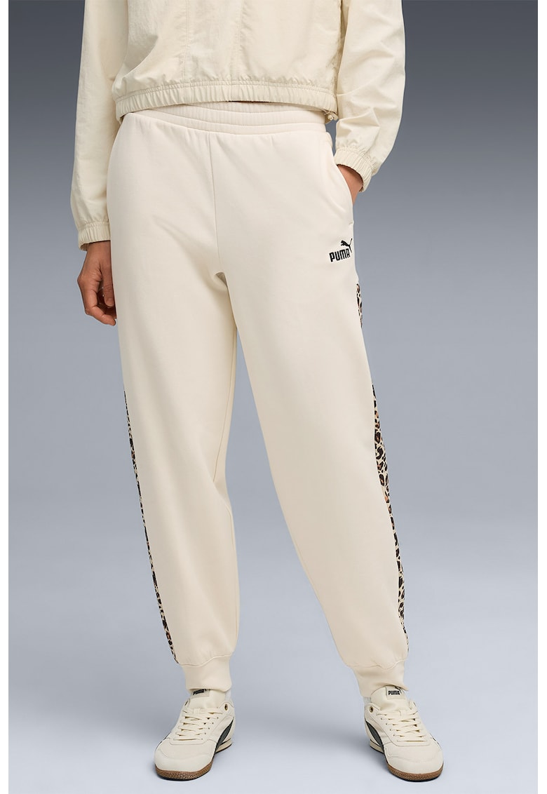 Pantaloni de trening cu imprimeu grafic si benzi laterale contrastante Ess - Alb fildes