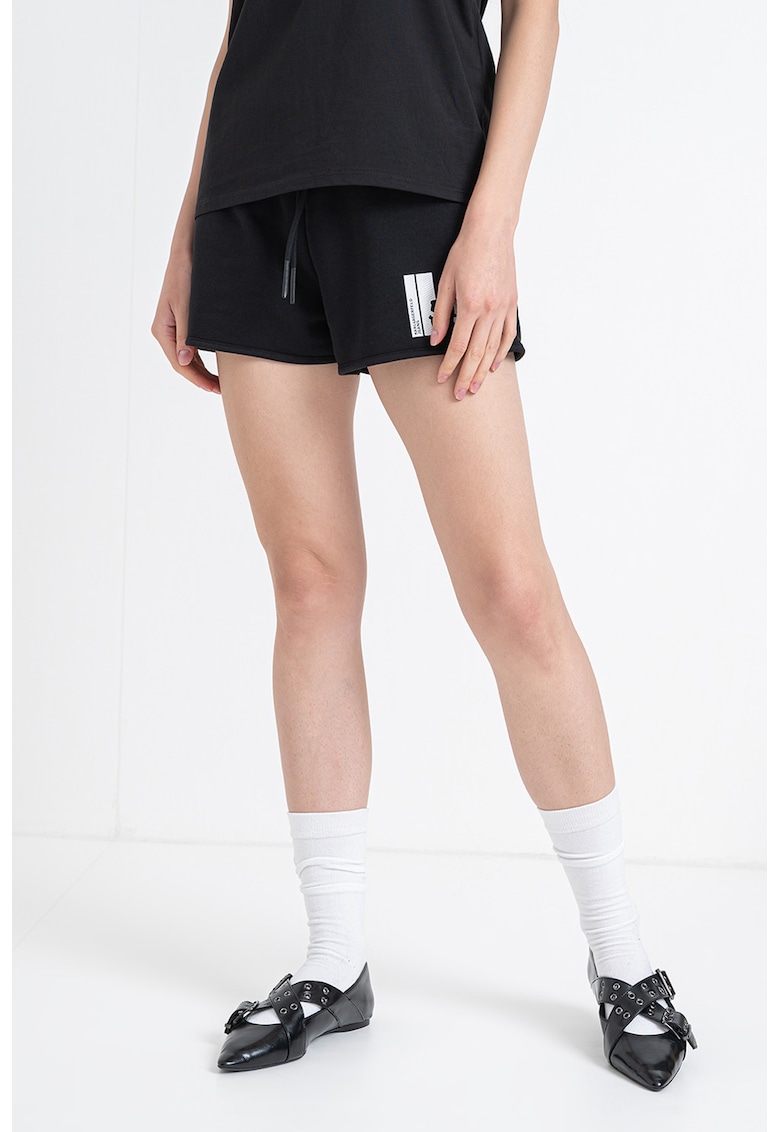 Pantaloni scurti de trening - din bumbac organic cu snur - Negru