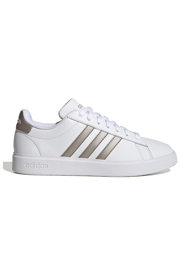 Oferte la Pantofi sport de piele ecologica Grand Court 2.0 - Alb/Argintiu