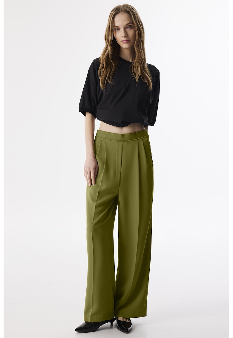 Pantaloni cu pliuri si croiala ampla - Verde masliniu