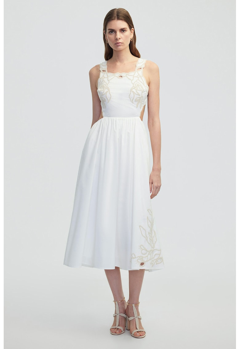 Rochie evazata cu broderie si decupaj pe spate - Alb/Bej
