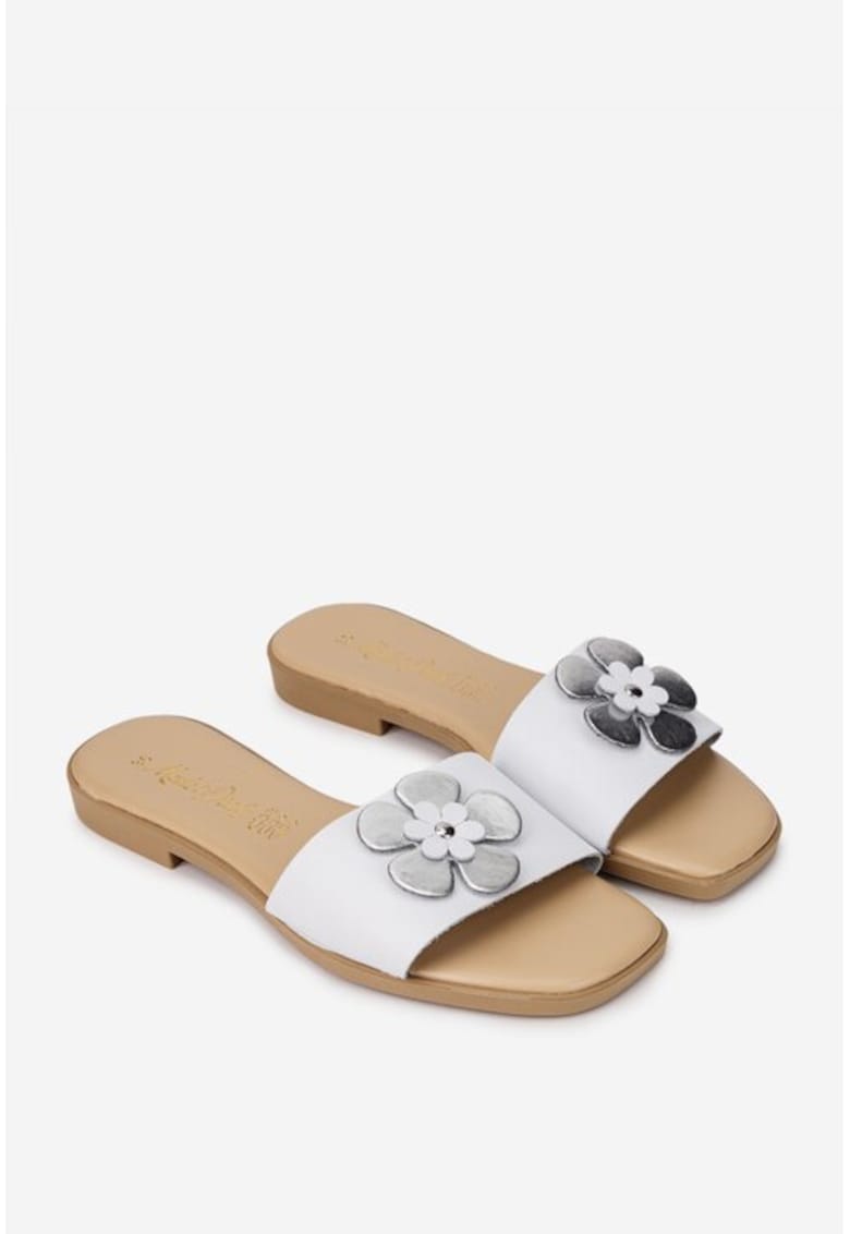 Papuci dama albi din piele naturala cu ornament