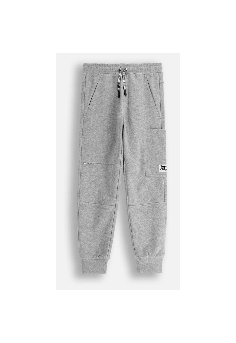 Pantaloni sport cu buzunare multiple