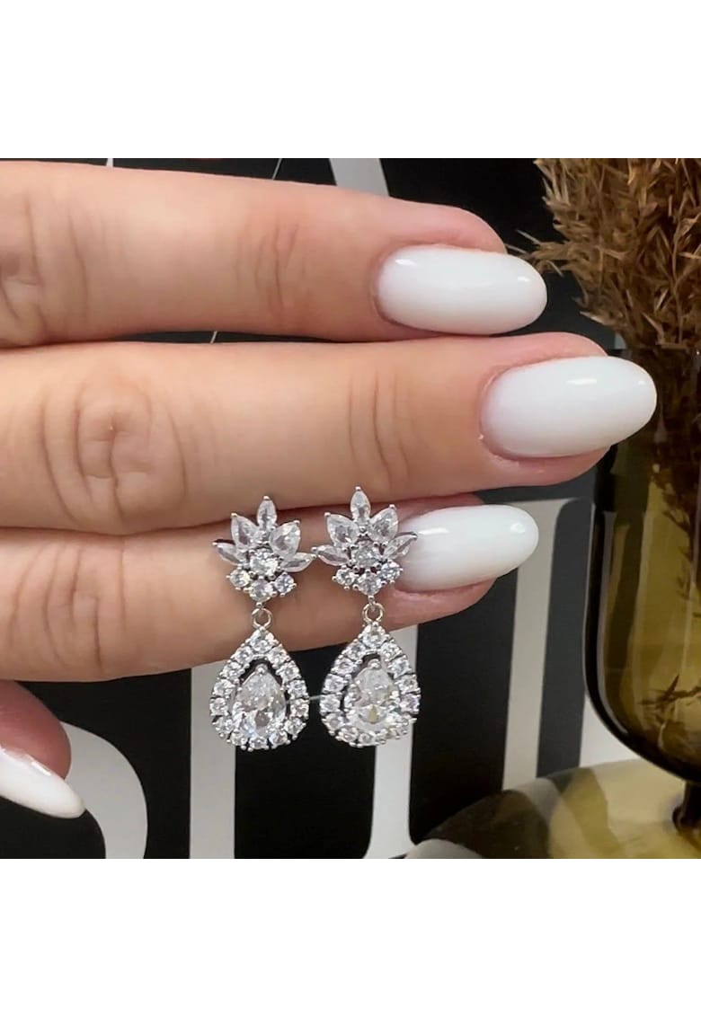 Oferte la Cercei argintii - cu pietre din zirconiu - Jalma C8 -