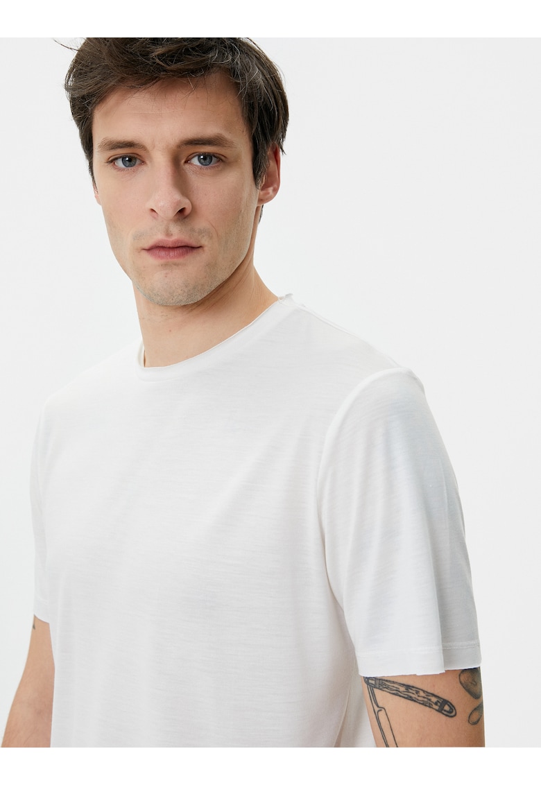 Tricou cu decolteu rotund - Alb