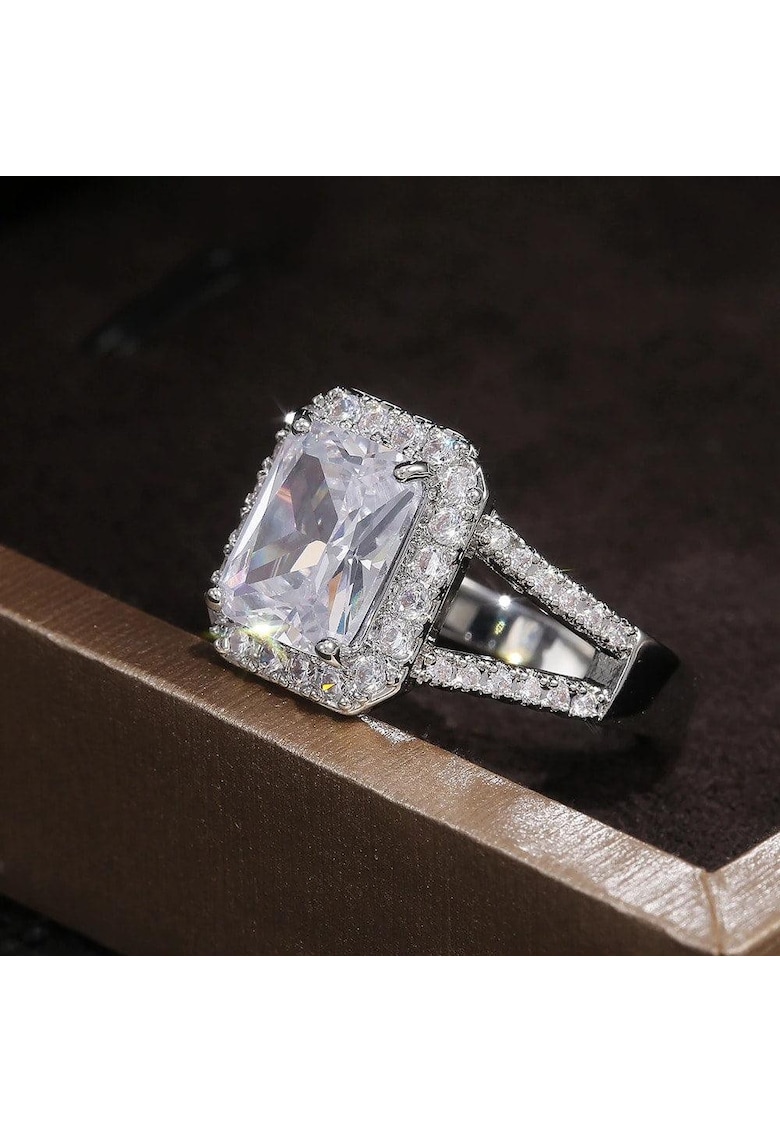 Inel argintiu - cu pietre din zirconiu - Ada C4 - 7 (circumferinta: 54.5 mm)