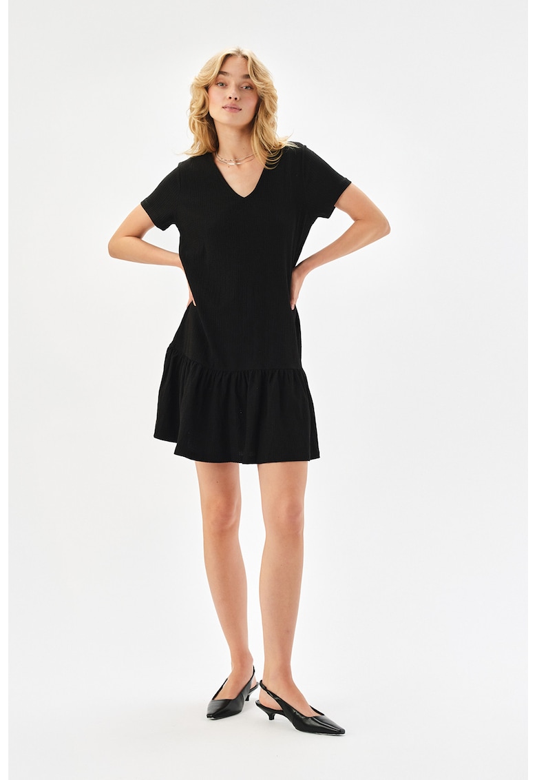 Rochie evazata cu maneci scurte - Negru