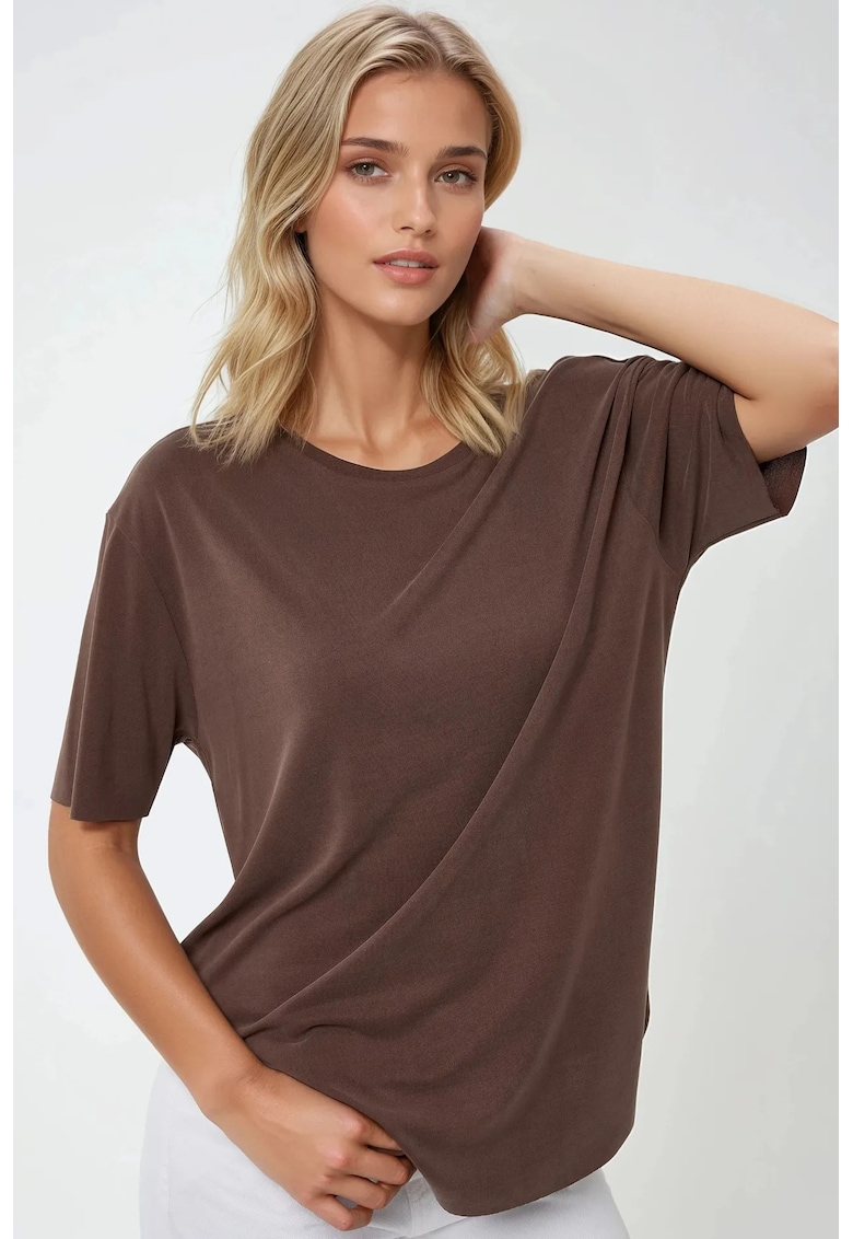 Tricou dama  tricotat - guler rotund - croiala lejera - maro - Maro