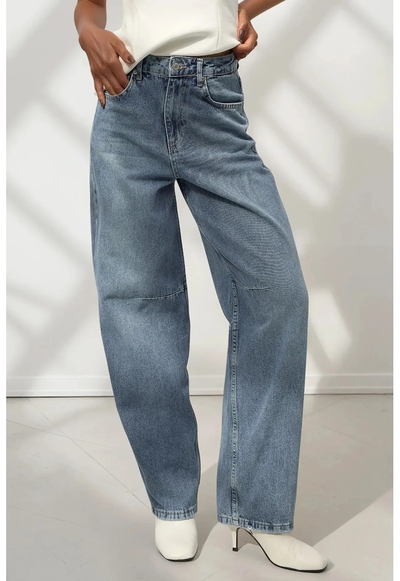 Blugi dama -  largi din denim - albastru deschis - croiala baggy