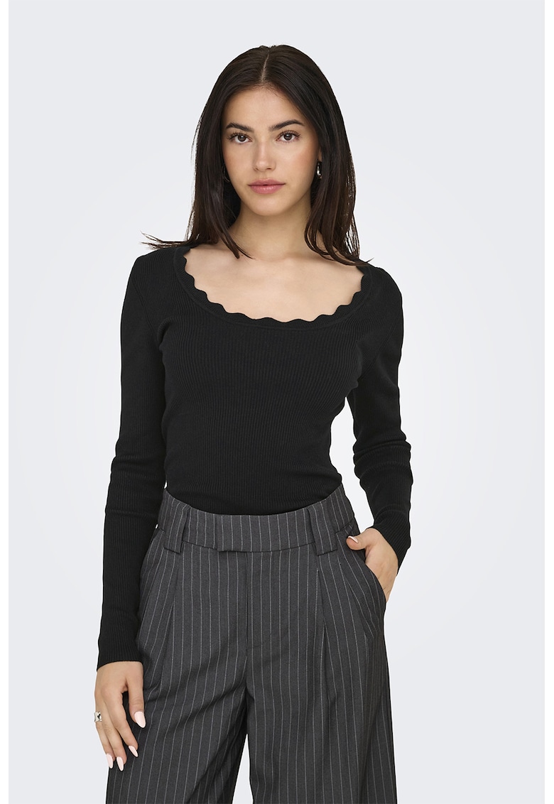 Bluza slim fit cu decolteu cu fronseuri - Negru