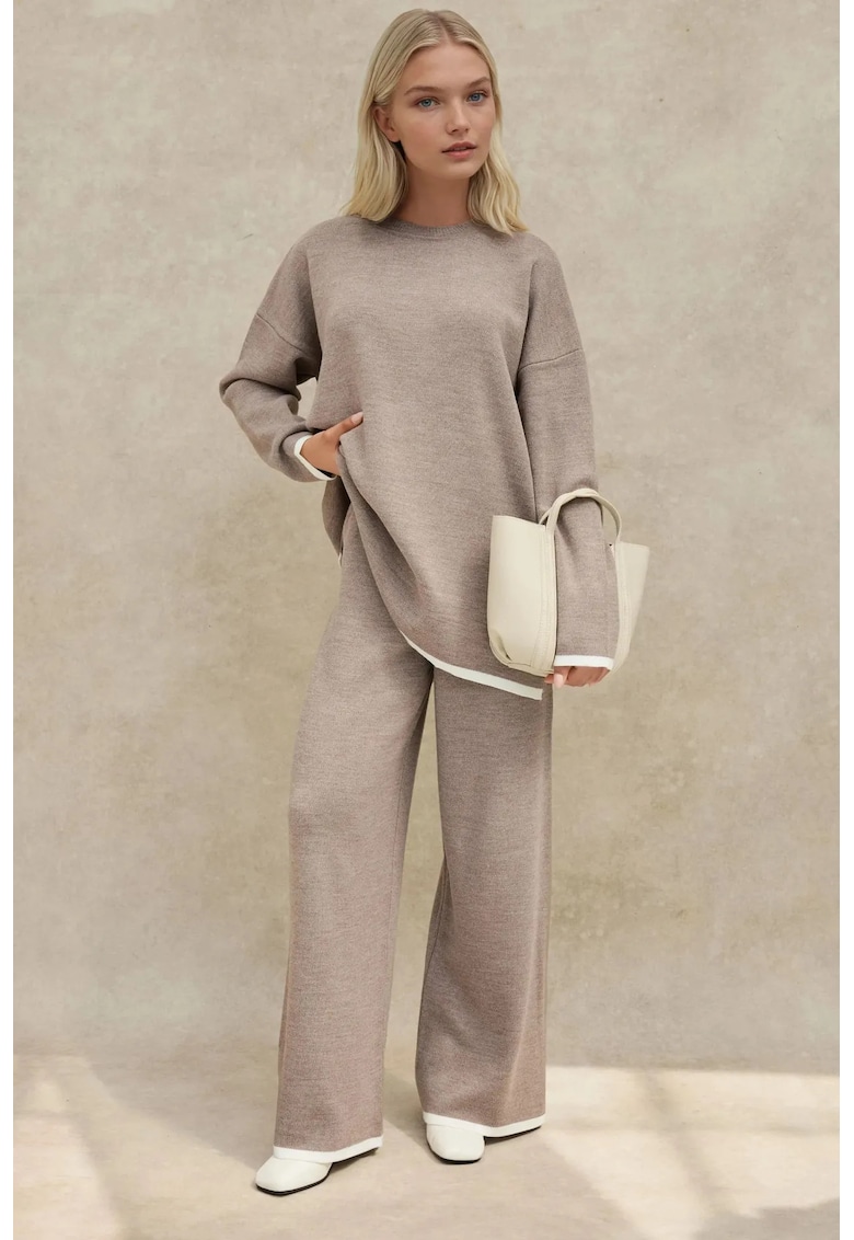 Compleu dama  cu pantaloni evazati - bej - tricot