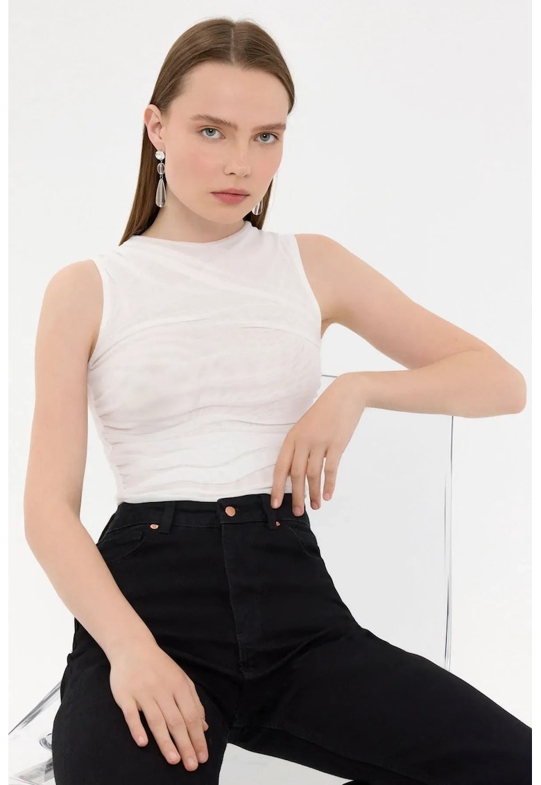 Bluza dama -  fara maneci - guler rotund - alb - poliester
