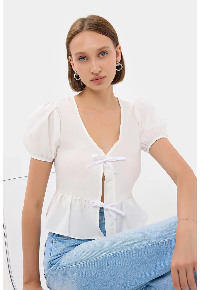 Bluza dama -  maneca scurta - legaturi in fata - decolteu in V - Alb - bumbac si poliester