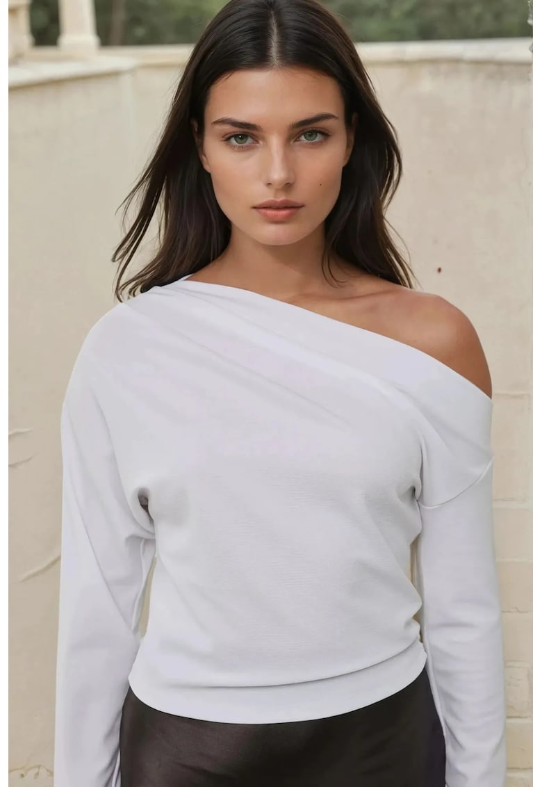 Bluza dama  asimetrica - cu drapat - alb - poliester