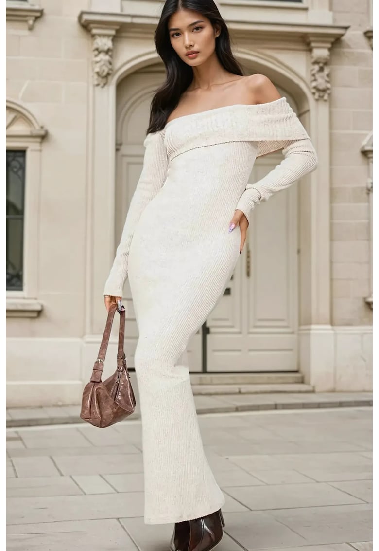Rochie maxi bodycon -  umeri goi - bej - tricot