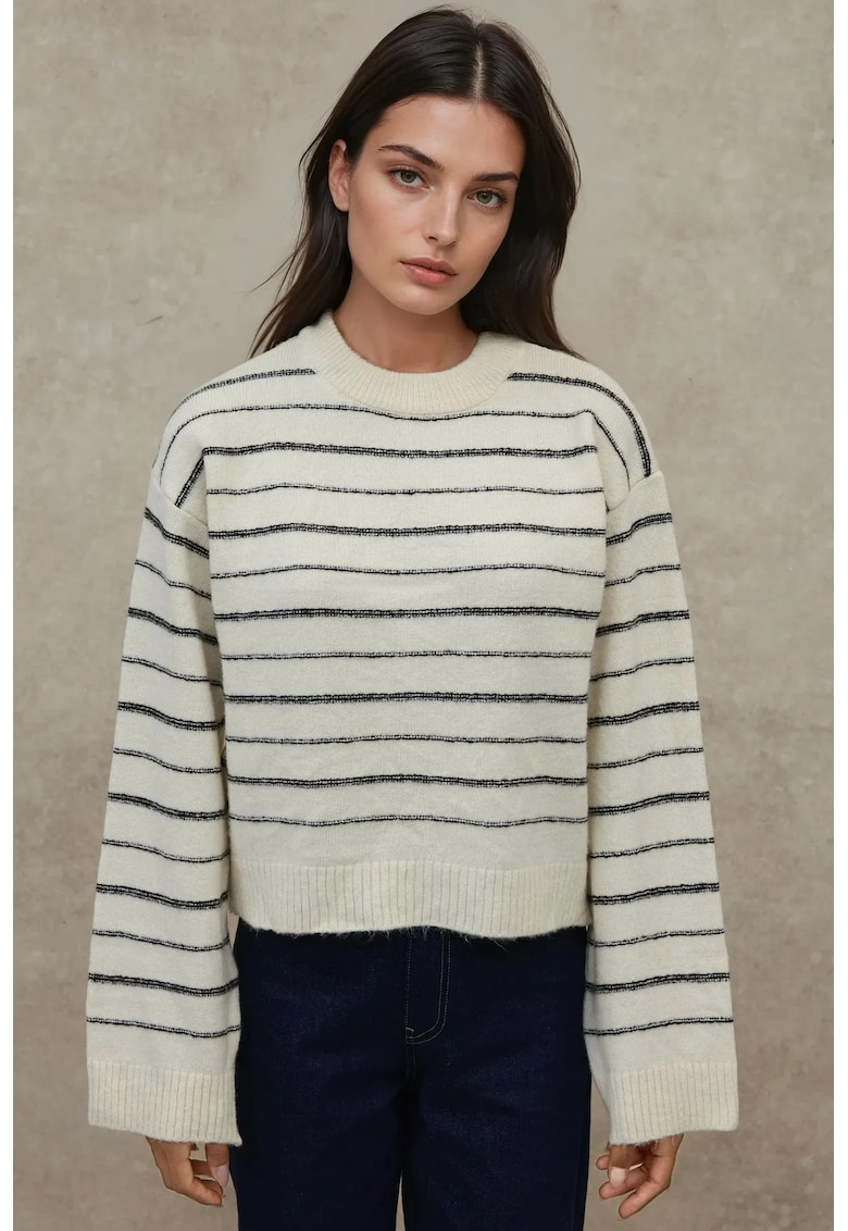 Pulover dama  cu guler rotund - dungi - alb negru - tricot