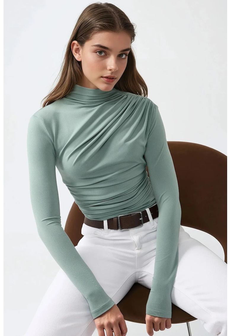 Bluza dama -  guler inalt - poliester/elastan - verde prafuit