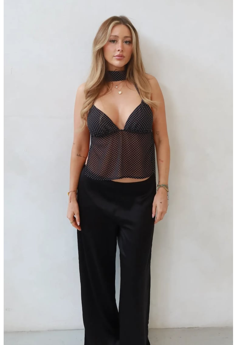 Top Gabrielle cu guler halter
