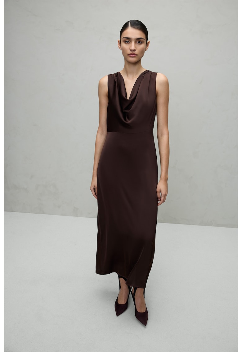 Rochie din satin cu decolteu drapat - Maro