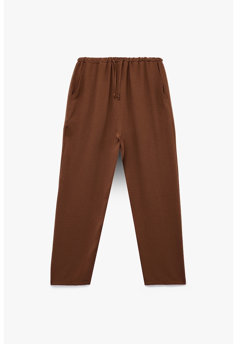 Pantaloni cu snur in talie - Maro