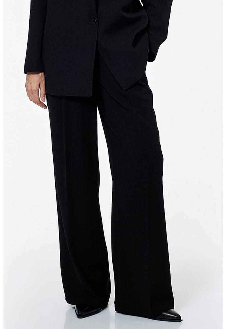 Pantaloni drepti eleganti cu buzunare laterale - Negru