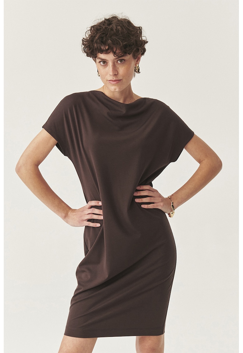 Rochie uni cu decupaj - Maro inchis