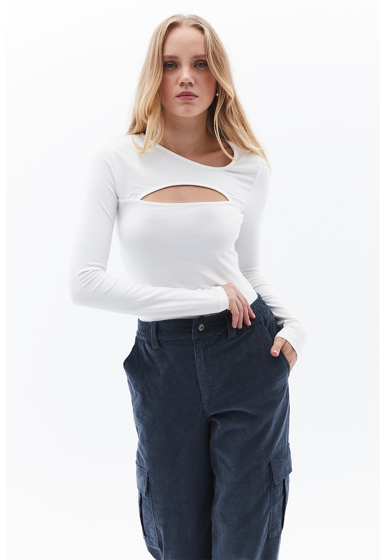 Bluza cu decupaje - Crem
