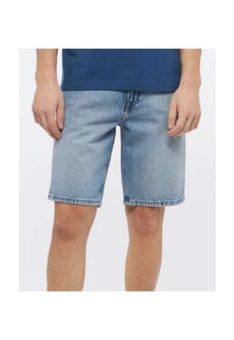 Bermude din denim