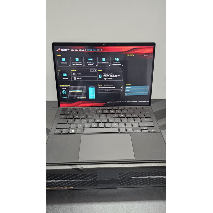 Laptop Resigilat ROG Flow Z13 GZ302EA-RU089 Ryzen AI MAX+ 395 13.4Inch 2.5K Touch 180Hz IPS-level 500nits Glossy 64GB RAM LPDDR5X 8000 SSD 1TB Radeon 8060S Graphics WLAN+BT Cam 13MP + 5MP IR 70WHrs NoOS Off Black