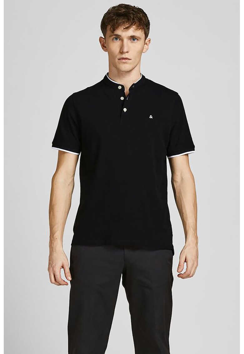 Tricou din bumbac organic cu fenta cu nasturi Paulos - Negru