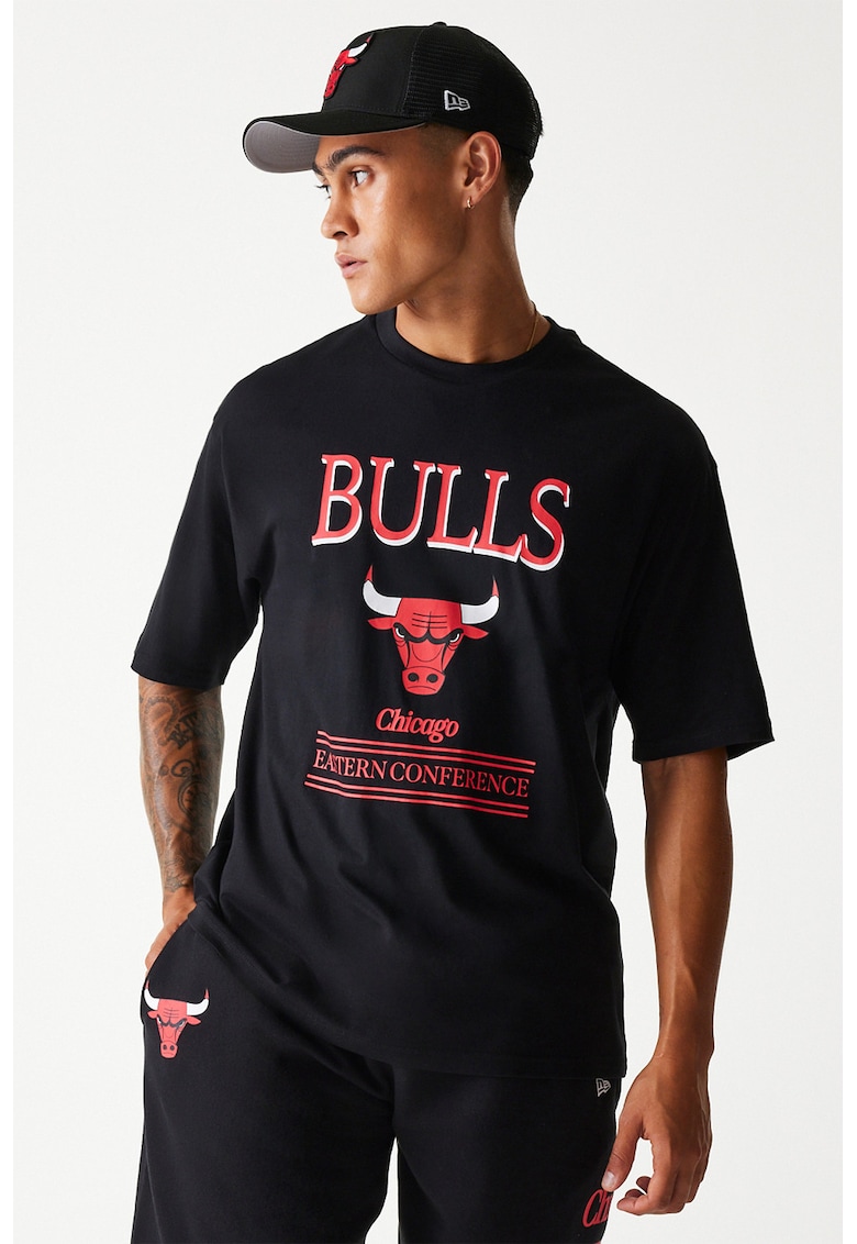 Tricou cu decolteu la baza gatului Chicago Bulls - Rosu/Negru