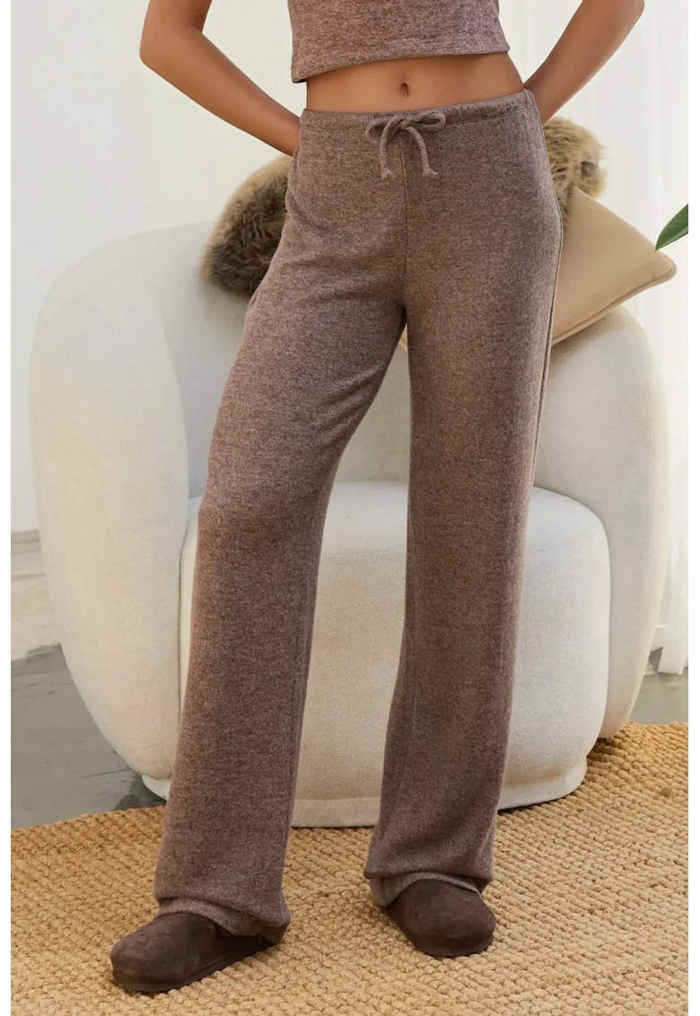 Pantaloni dama -  tricotati - talie inalta - maro - poliester