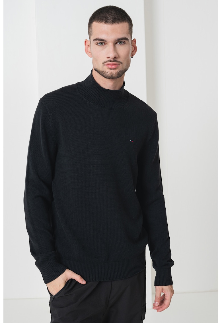 Pulover slim fit din bumbac organic cu guler inalt - Negru