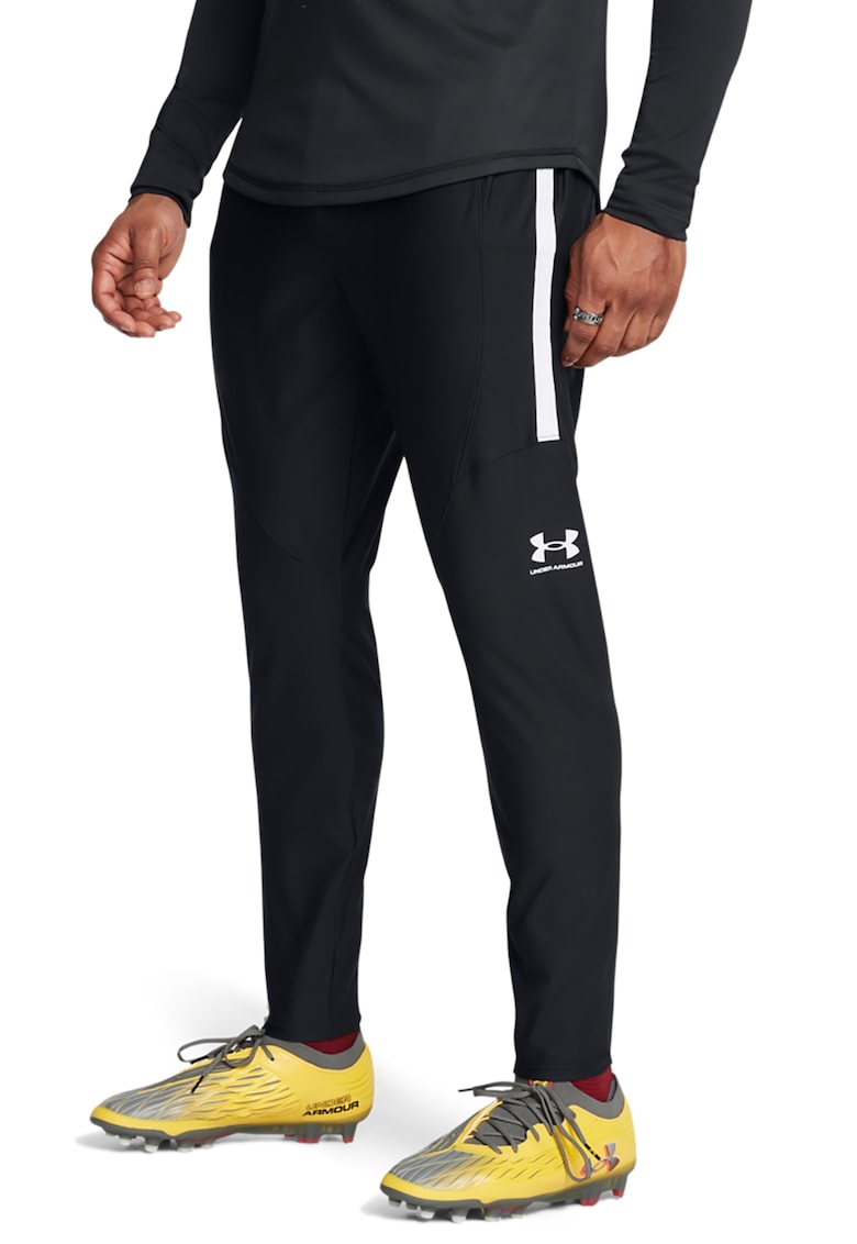 Pantaloni cu buzunare laterale pentru fotbal Challenger Pro - Negru stins